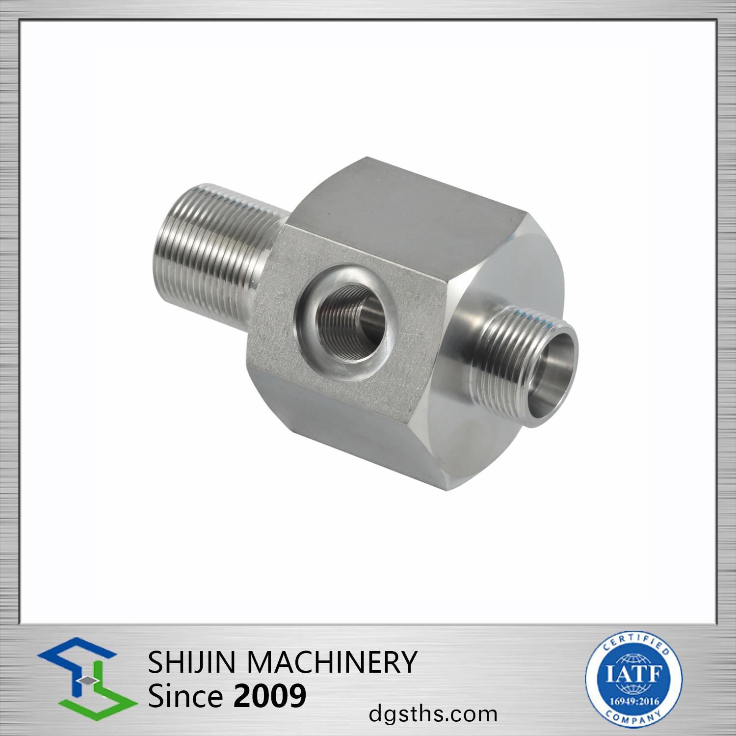 汽車行業(ye)-非標定(ding)製汽車零件3，角度2