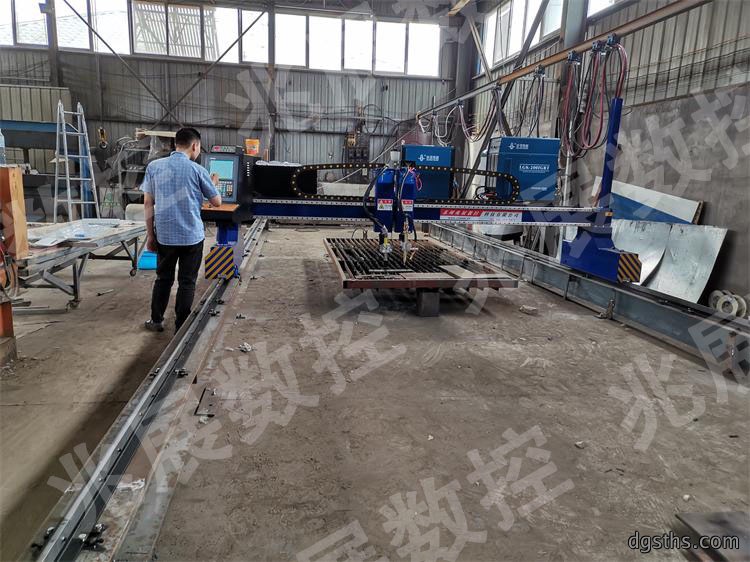龙门数控等离子火焰切割机