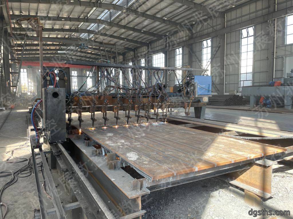 宁国飞煌钢结构“变废为宝”,8年老设备“起死回生” 宁国飞煌钢结构“变废为宝”,8年老设备“起死回生”