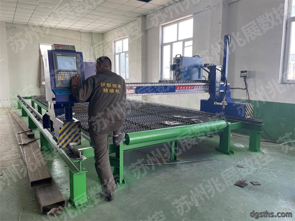 引进高端数控设备 助力现代农业发展 引进高端数控设备 助力现代农业发展